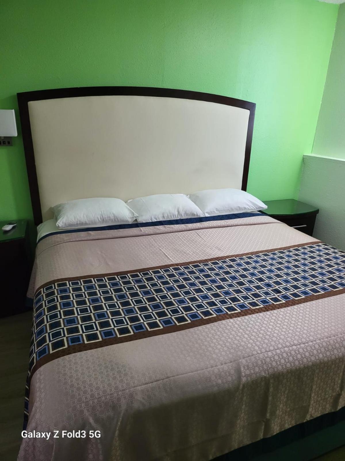 Value Inn & Suites Salina Zewnętrze zdjęcie