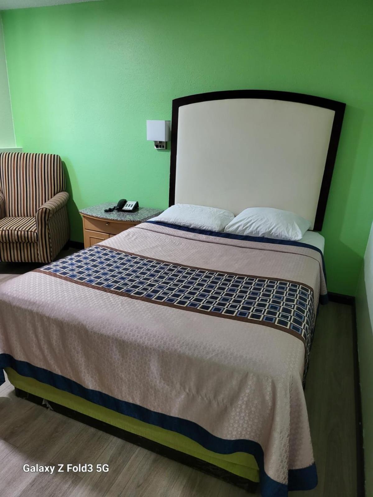 Value Inn & Suites Salina Zewnętrze zdjęcie