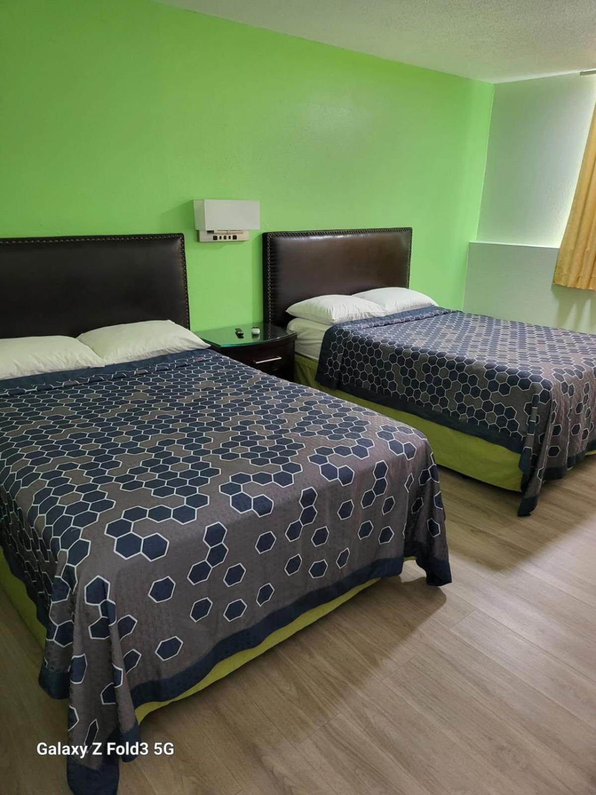Value Inn & Suites Salina Zewnętrze zdjęcie